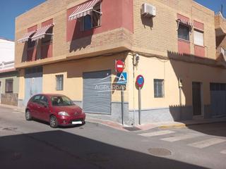 Local commercial à Motril  ciudad. Local en venta