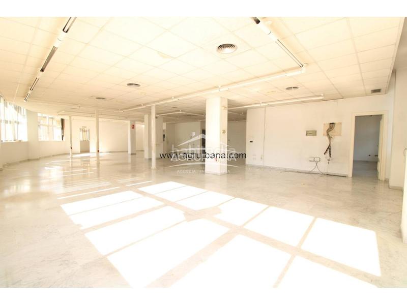 Foto 7296b108-ca07-4448-8c05-4d6b649269a4. Oficina amb aparcament a Motril ciudad Motril