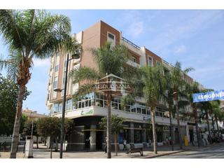 Office space  Salobreña. Oficina en venta en centro