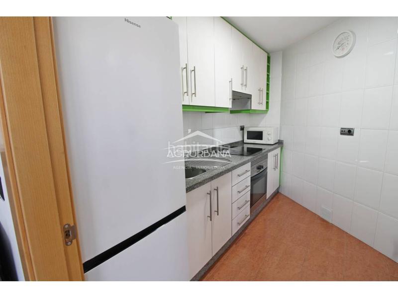 Foto 6c72386d-756d-454c-a487-814f162dd692. Pis amb aparcament a Motril ciudad Motril