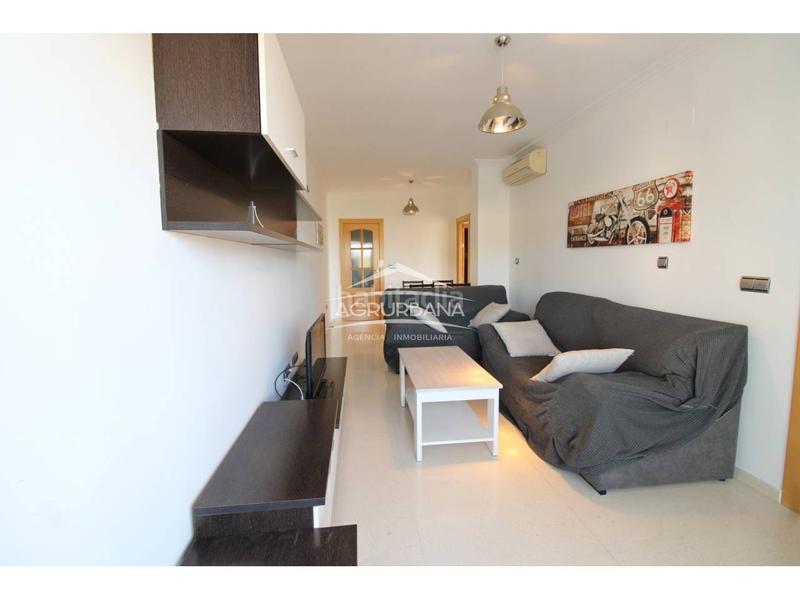 Foto e22cee3b-4b58-440f-9cb1-3adaba56d263. Pis amb aparcament a Motril ciudad Motril