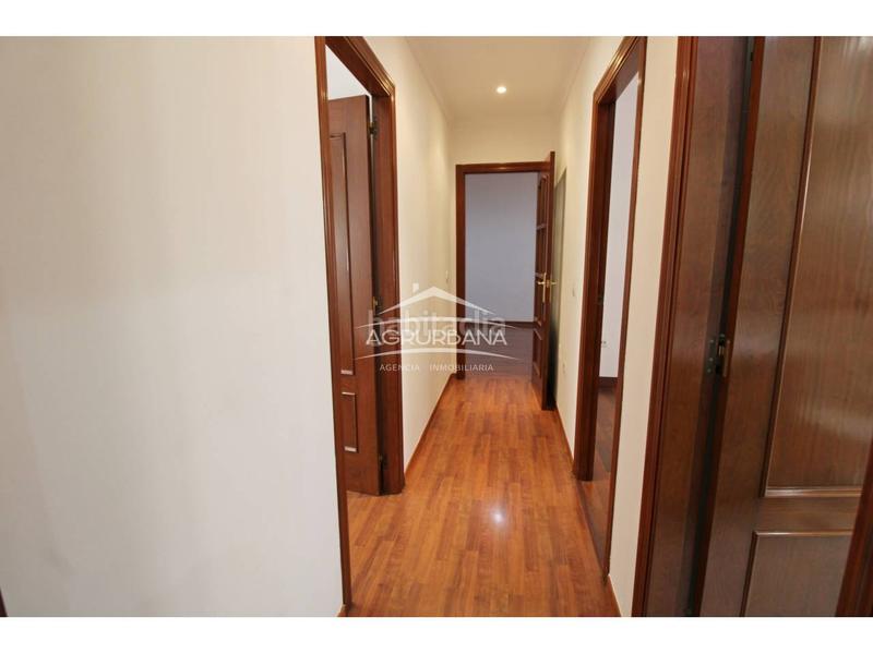 Foto 4c9f7a27-478a-44df-84dc-d0b23303bd50. Flat with parking in Motril ciudad Motril