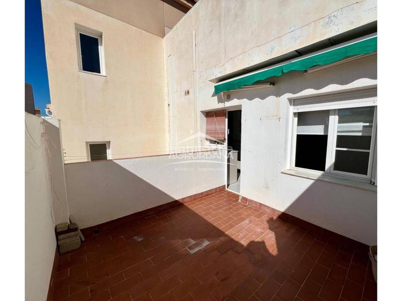 Foto a5691b50-093e-4493-ad7c-837e51e074ca. Miete etagenwohnung mit parking in Motril ciudad Motril