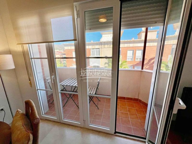 Foto fe58909c-028e-4bf7-9106-fe2eeca1c009. Rent flat with parking in Motril ciudad Motril