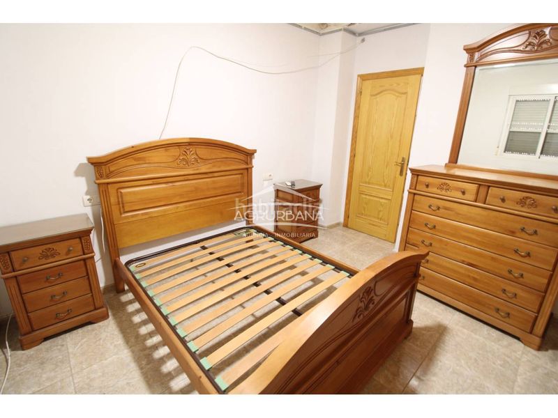 Foto d8a9d2ca-4857-4c10-ad33-1489cb7e4077. Casa  en venta en Motril ciudad Motril