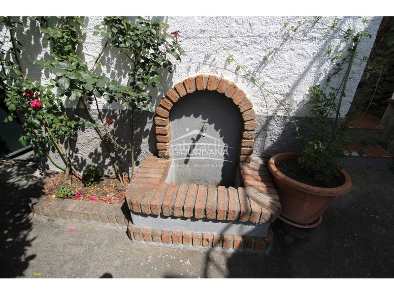 Foto 5e32da4b-0dfe-47d6-b359-4d29424ad2e2. Finca rústica a Órgiva