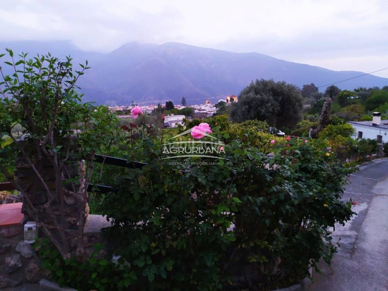 Foto 78fa0edc-fb00-4b96-bc8f-7483a564e5d6. Finca rústica finca en venta con cortijo en Órgiva