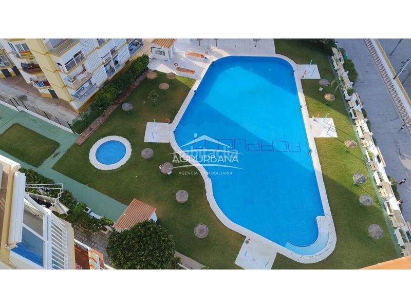 Foto 4a6ed155-9932-4652-9def-dcd08541dfc7. Pis amb piscina a Torrenueva Motril