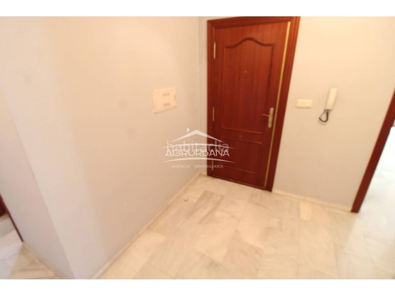 Foto 7ef3a4a6-dbe0-41dc-8b3e-be6a5ffb9b04. Etagenwohnung mit parking in Motril ciudad Motril