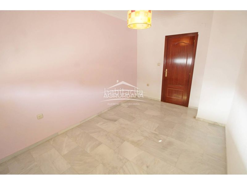 Foto 87c089c0-6053-4f29-8fbb-8e6aa232f95f. Etagenwohnung mit parking in Motril ciudad Motril