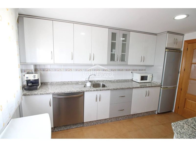 Foto 5d219ff2-4de4-49e9-8f92-e343b70c7063. Etagenwohnung mit parking pool in Motril ciudad Motril