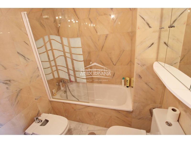 Foto b16be19f-d22e-470e-9d00-24869ea10fbf. Etagenwohnung mit parking pool in Motril ciudad Motril