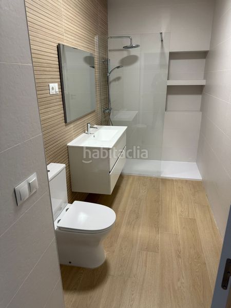 Foto 5cc87c9e-b22c-424b-9e27-784d24806681. Miete etagenwohnung in Parque Ayala - Jardín de la Abadía - Huelín Málaga