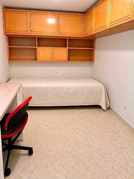 Foto 61c8cb13-3c39-4d91-96fa-70e76492843b. Flat in avenida de sor teresa prat 59 in Paseo Marítimo Oeste - Pacífico Málaga