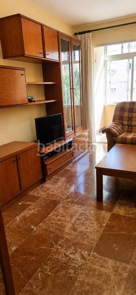 Foto 750cbfec-b840-492a-aa39-51865d76848d. Flat in avenida de sor teresa prat 59 in Paseo Marítimo Oeste - Pacífico Málaga
