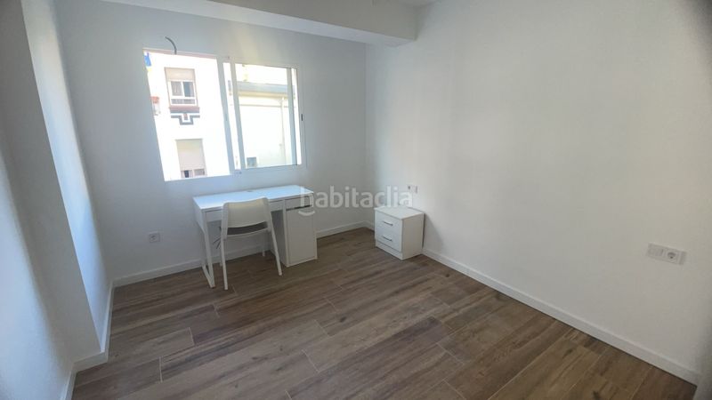 Foto 1fcd7d94-c6ef-4c47-89ec-6d9e8dd1dfa6. Miete etagenwohnung in calle la regente 5 in La Trinidad Málaga