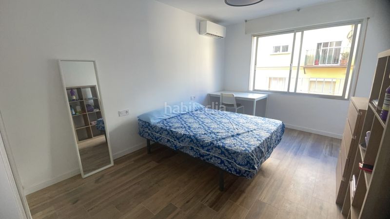 Foto 2125e9e5-79d4-43dd-a6a3-fa659a1090b1. Miete etagenwohnung in calle la regente 5 in La Trinidad Málaga