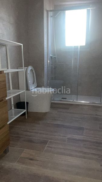 Foto d9869683-dbd5-4f7a-ad46-0585241d4bc1. Miete etagenwohnung in calle la regente 5 in La Trinidad Málaga
