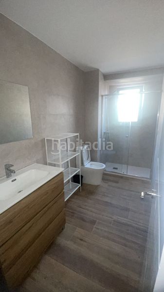 Foto ffc19e24-51b4-471f-a773-3a6f234ddfc0. Miete etagenwohnung in calle la regente 5 in La Trinidad Málaga