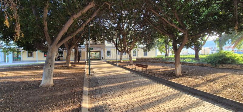 Foto 282046c9-e48c-499a-8466-6f7cb079c236. Appartamento con parcheggio in Los Guindos - Parque Mediterráneo - Santa Paula Málaga