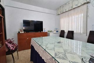 Etagenwohnung in Sta. Marina - San Andrés - San Pablo - San Lorenzo. Piso con ascensor en casco historico