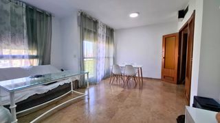 Pis  Avenida agrupación córdoba. Piso con terraza y ascensor en instalación