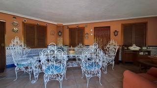 Xalet  Las corralitas. Chalet, doña manuela/las corralitas