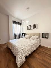 Pis  N/a. En union, la