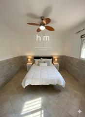 Maison  Sastre. Acogedora vivienda con parcela en los montesinos