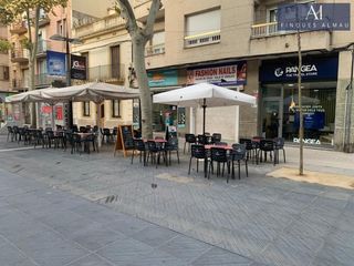 Transfer Business premise in Centrevila. Local comercial en alquiler en el centro de vilanova i la geltrú