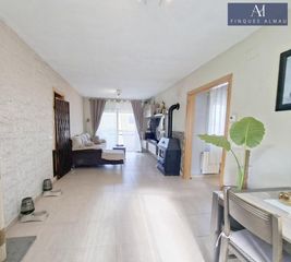 Appartement à Olivella. Piso con jardin en olivella