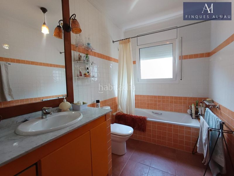 Foto a5e28b3e-9af5-456a-9893-dff16e3320f6. Casa amb calefacció a Olivella