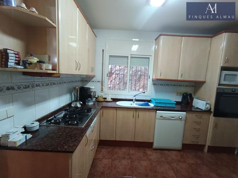 Foto ff2efc0d-859c-493f-a7fb-122902b52b3c. Casa amb aparcament a Olivella