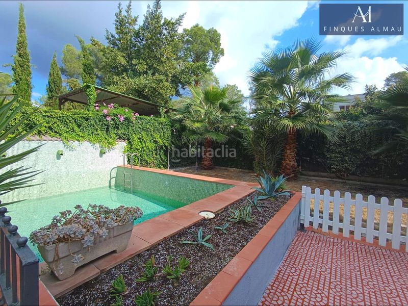 Foto 5a982563-fb93-4a58-ae45-2b507e6a67ef. Casa amb aparcament piscina a Olivella