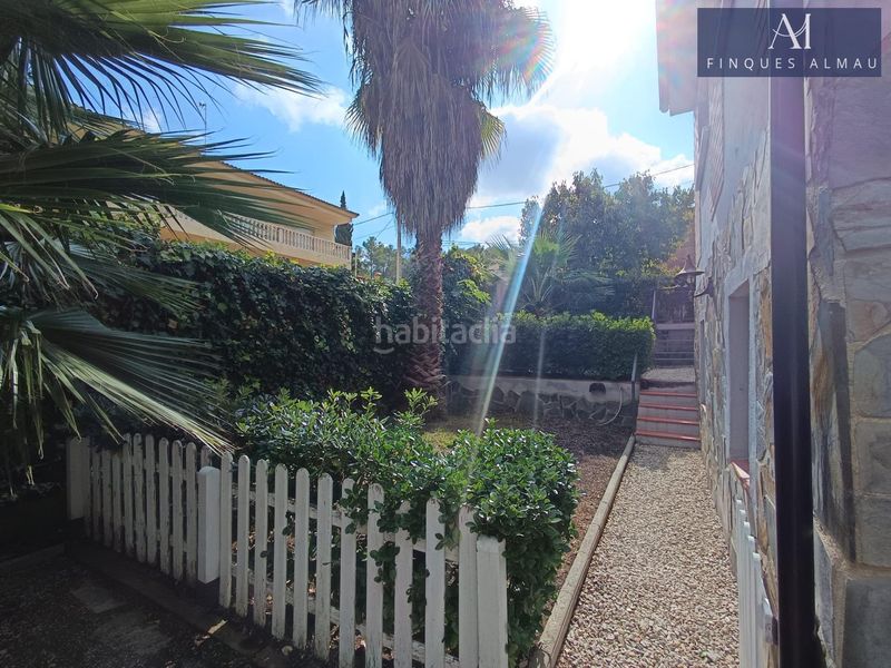 Foto 6356b1b6-7a7c-4154-893d-f1f3054f1393. Casa amb aparcament piscina a Olivella