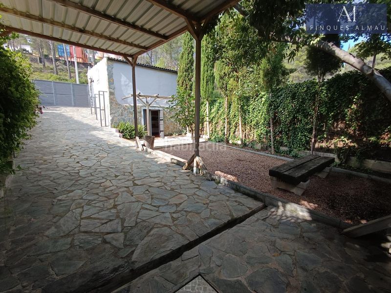 Foto 7875ceef-9024-4f14-b2ca-29c7ecbb7dd2. Casa amb aparcament piscina a Olivella