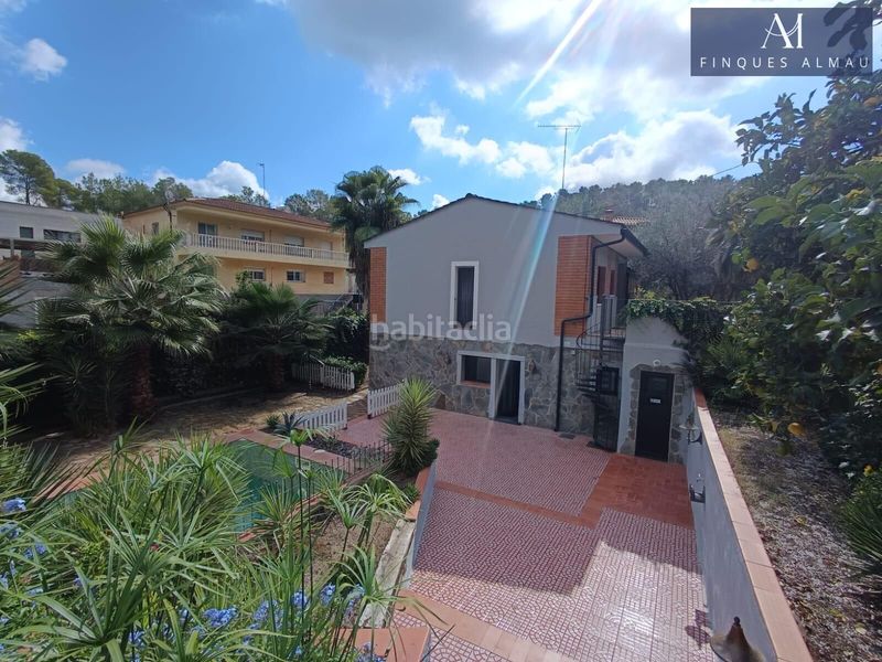 Foto 84f9309d-b41d-406b-bebc-041e6ffc2644. Casa amb aparcament piscina a Olivella