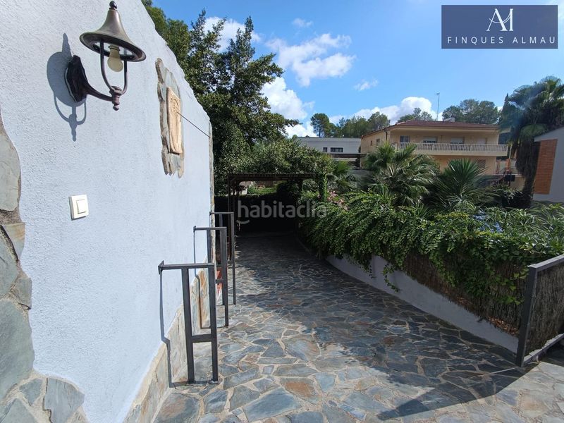 Foto 9c7aab27-715d-4933-bb5a-47ce9548f0e2. Casa amb aparcament piscina a Olivella