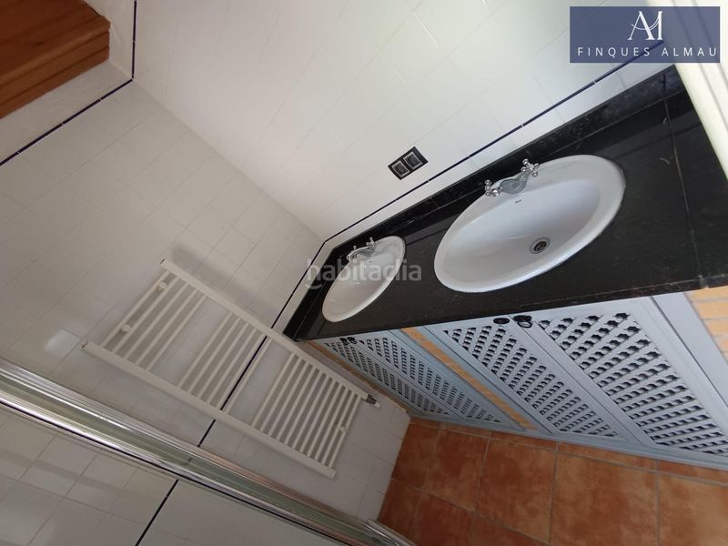 Foto b98f951c-e4dc-4e91-a448-2e5738ef202e. Casa amb aparcament piscina a Olivella