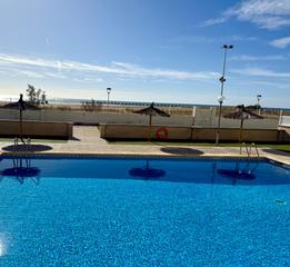 Flat in Cunidor. En venta piso con acceso directo a la playa