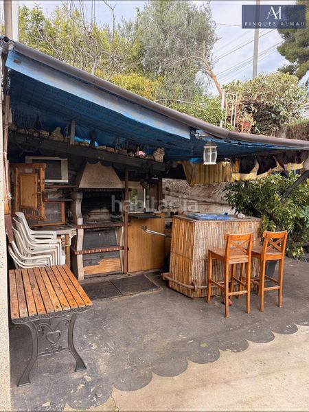 Foto 01cb2de6-84eb-4ffe-93f4-efd6c5cb83a9. Casa adossada amb aparcament a costa Cunit - els jardins - els rosers Cunit