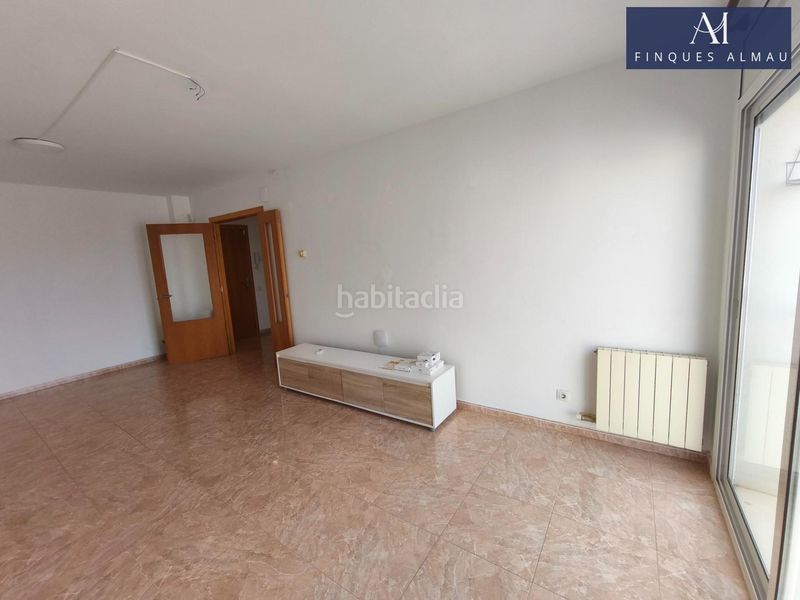 Foto 38eded08-db9c-48ab-a1f2-7b619726b556. Pis amb calefacció aparcament a Les Roquetes Sant Pere de Ribes