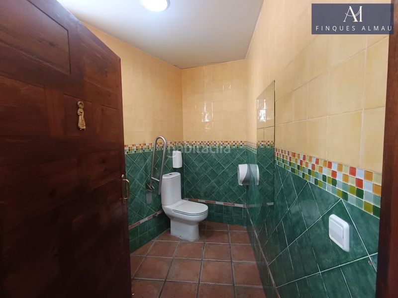 Foto 4cbcba63-448e-41d7-b521-ebbc9ac6d097. Rent business premise in Cunit residencial Cunit