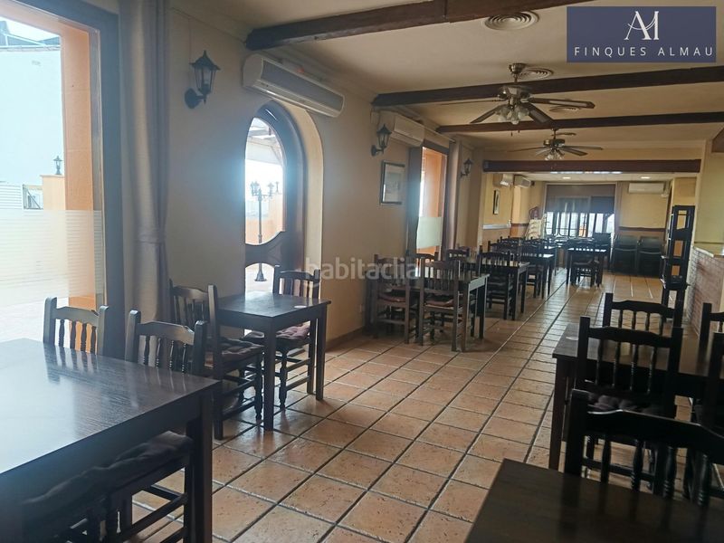 Foto 607d2fb0-bb6f-4961-9319-35a8a5ca3ec8. Rent business premise in Cunit residencial Cunit