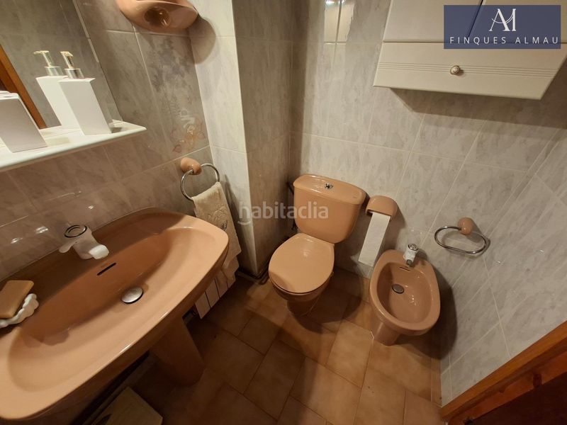 Foto 559cc4c3-5950-4a36-aec6-4abb8bb4155d. Casa aparellada amb aparcament a Olivella