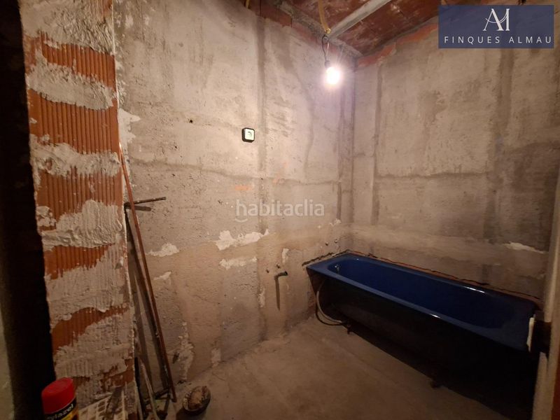 Foto 62943a7a-9ffb-4d0f-8da8-0bdf1c62a5f3. Casa aparellada amb aparcament a Olivella