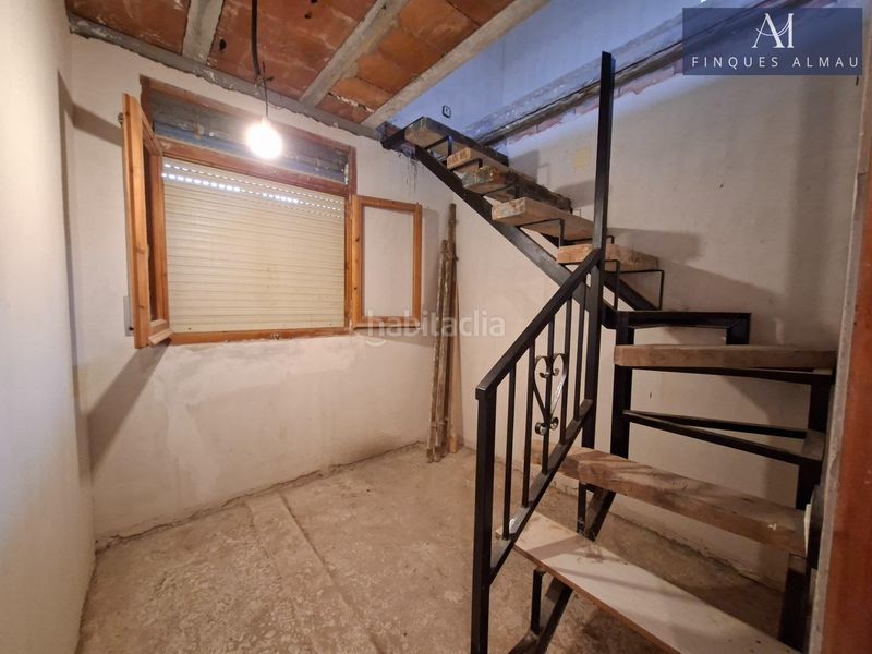 Foto 7e22809b-7091-4944-b780-a46a29ddd7f9. Casa aparellada amb aparcament a Olivella