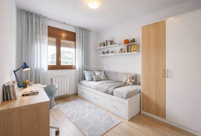 Foto b310721e-4aa0-48a6-93d5-126aa1be79e8. Casa aparellada amb aparcament a Olivella
