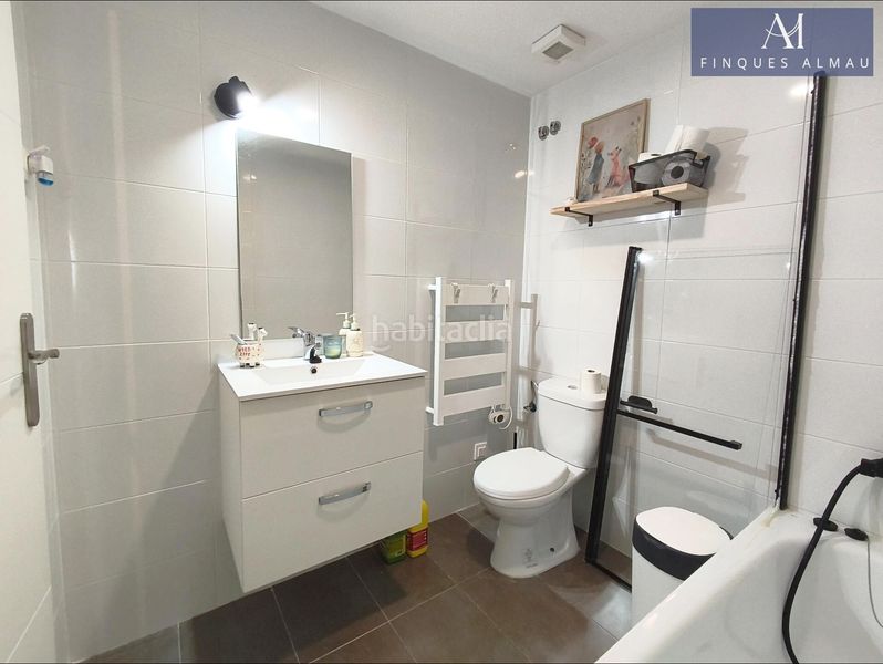 Foto 40353898-49ef-4647-bc4e-221259667c81. Casa adossada amb calefacció aparcament a Segur de dalt Segur de Calafell