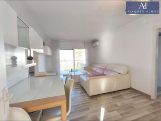 Pis  Carrer voramar. Piso con vistas al mar en el prat de vilanova